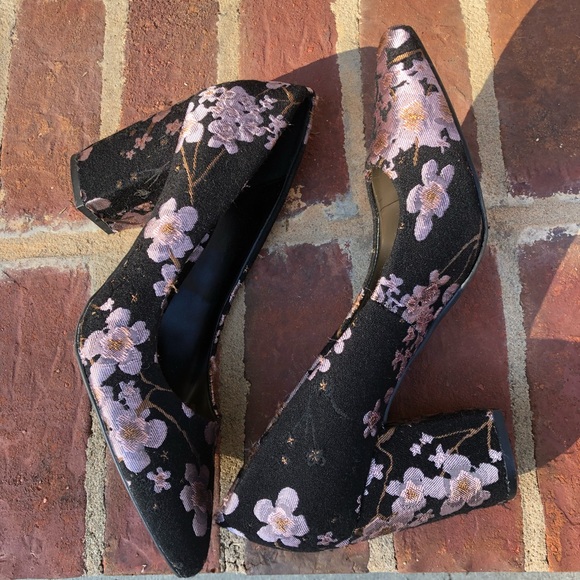 Rampage "Bethie" Floral Print Pointy Toe Pumps Block Heel Purple Black 10 - Picture 4 of 11